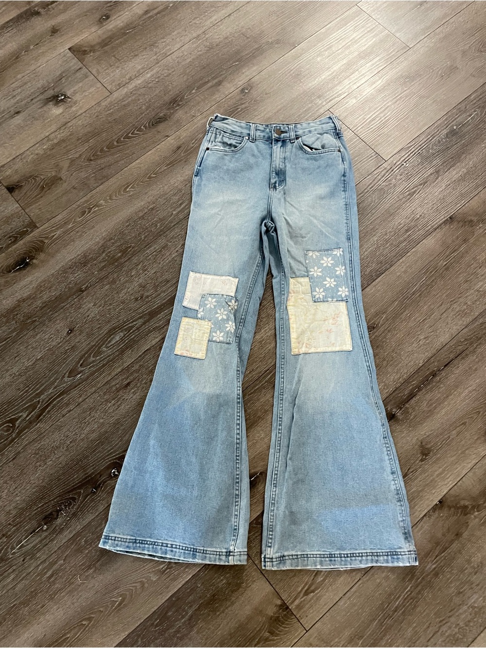 Wrangler X Billabong Collab Extra Flare Jeans Size 27 Blue Lightwash Patchwork - Picture 5 of 14